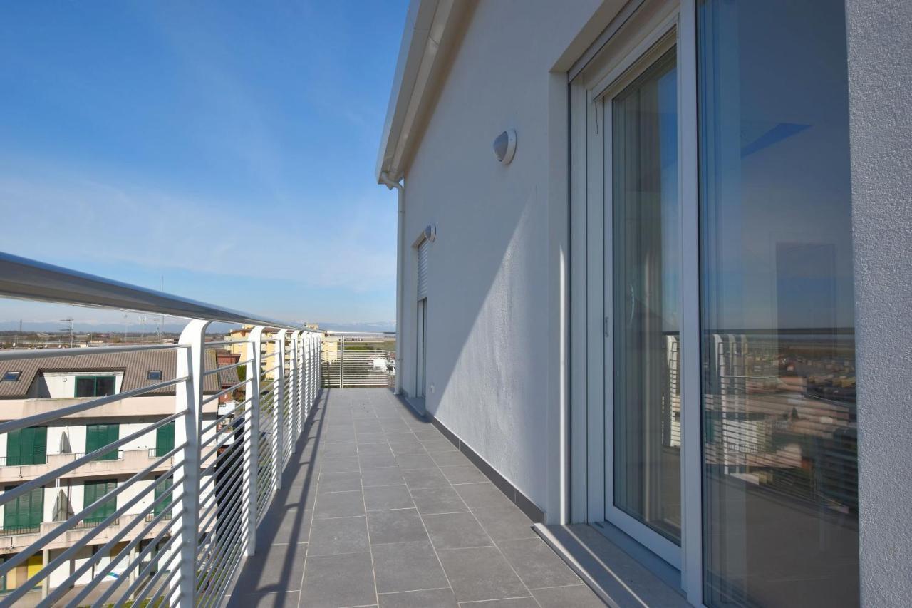 Residence Al Molo - Agenzia Cocal Caorle Eksteriør billede